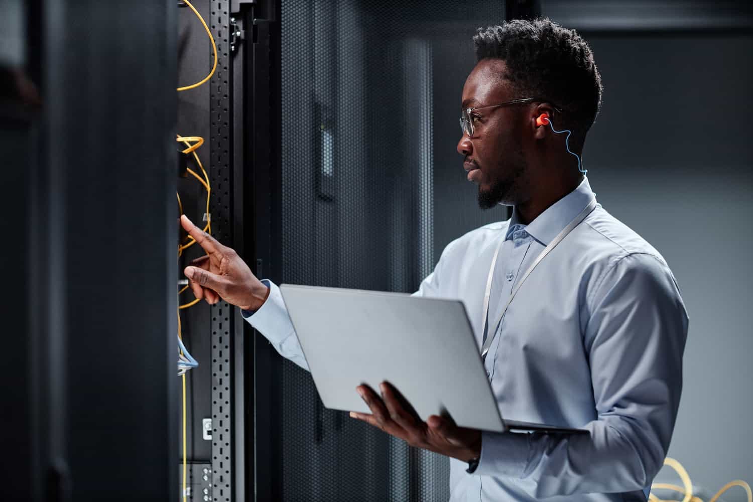 Transforme Seus Serviços com Monitoramento de Servidor Eficiente!